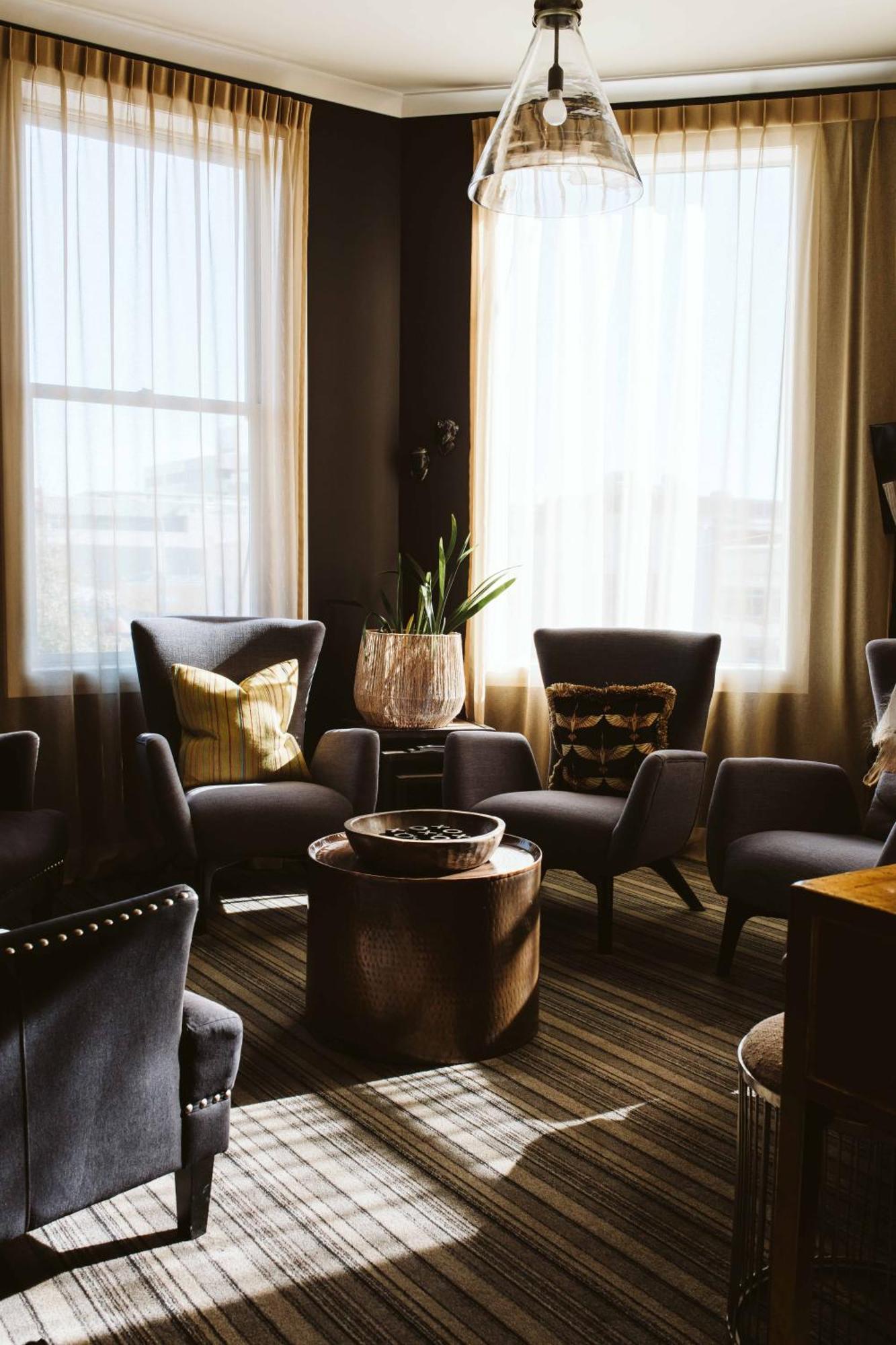 The State Hotel New Plymouth Extérieur photo