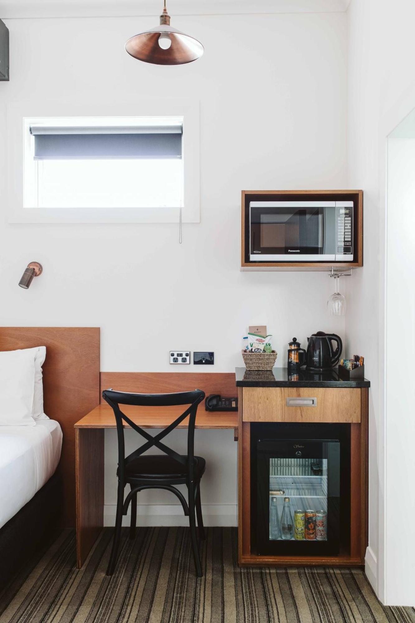 The State Hotel New Plymouth Extérieur photo