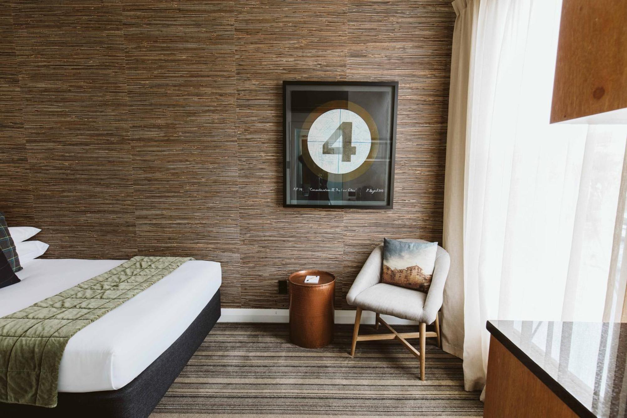 The State Hotel New Plymouth Extérieur photo