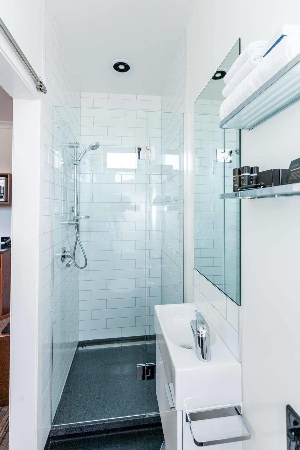 The State Hotel New Plymouth Extérieur photo