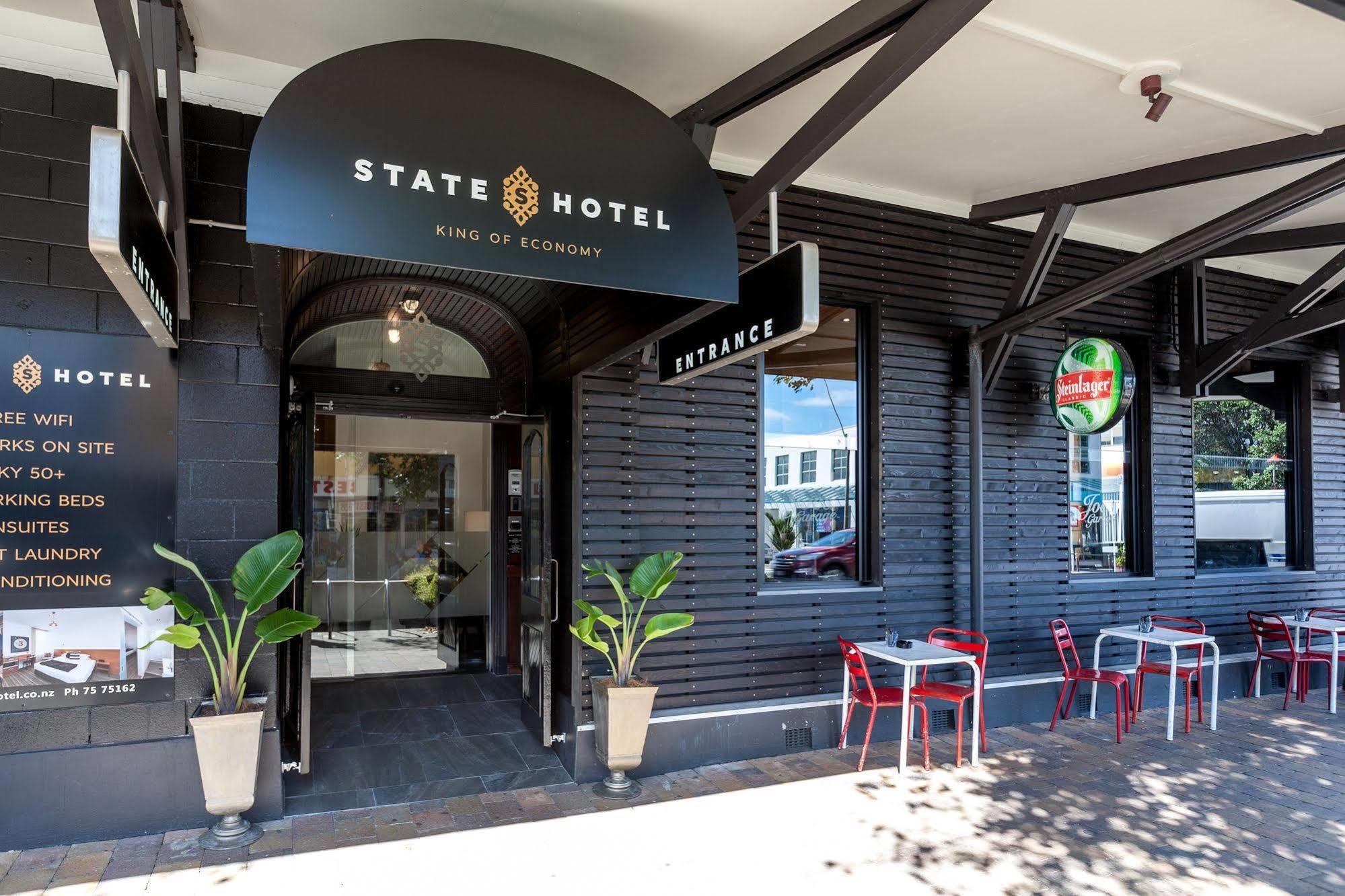 The State Hotel New Plymouth Extérieur photo